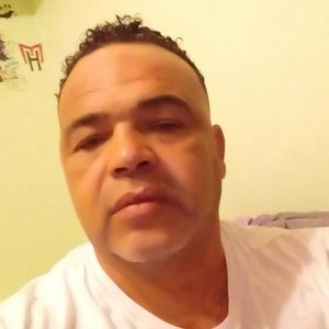 Meet your Posher, Derrick